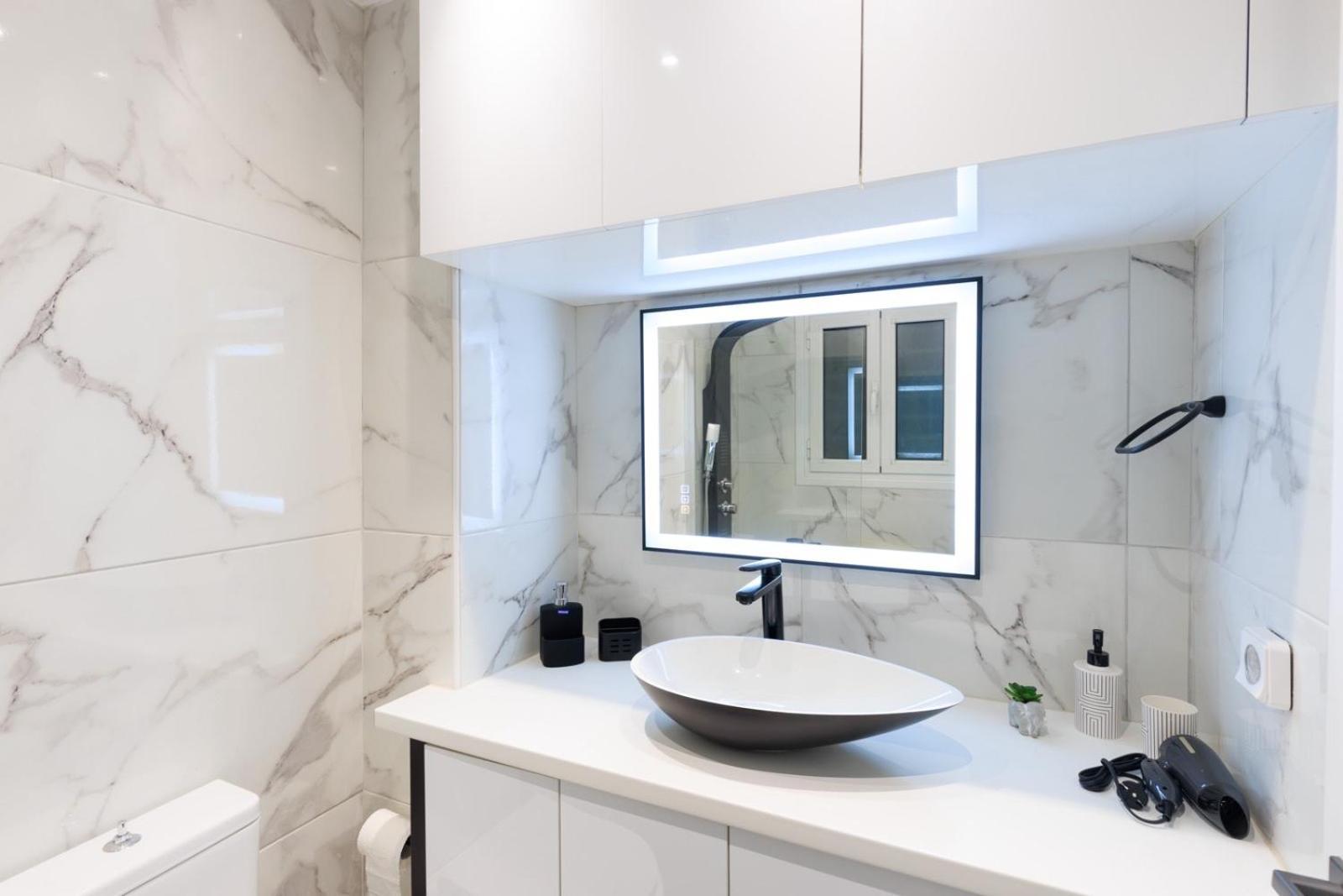 אתונה Aiolos Luxury Apartment Under Acropolis In Plaka מראה חיצוני תמונה